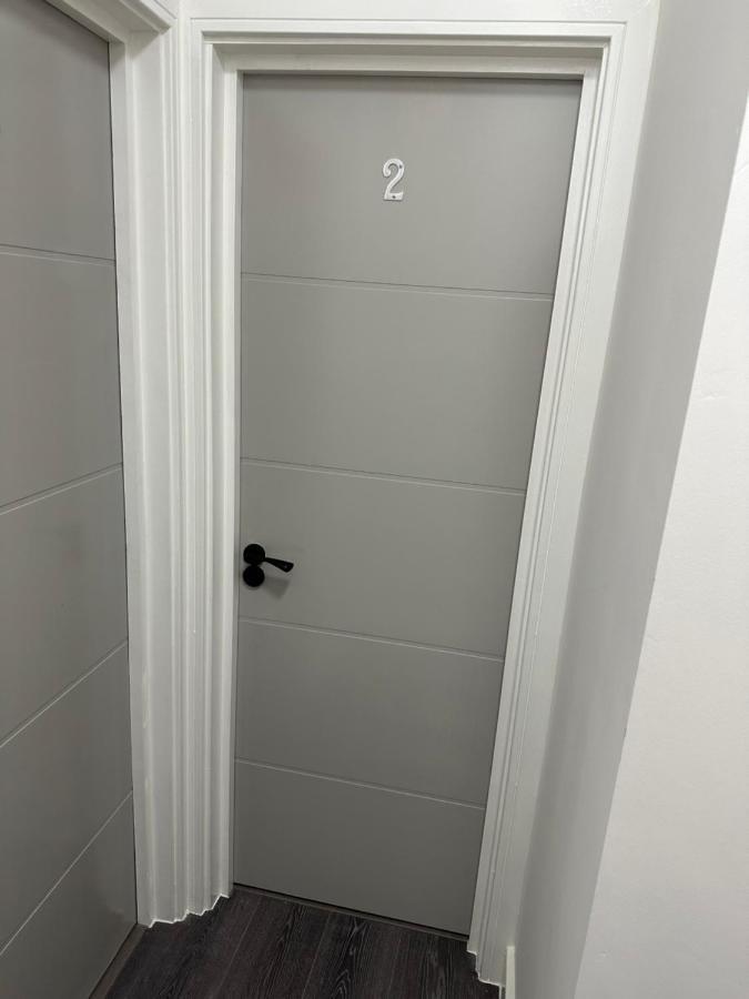 Comfy Guest House Londra Esterno foto